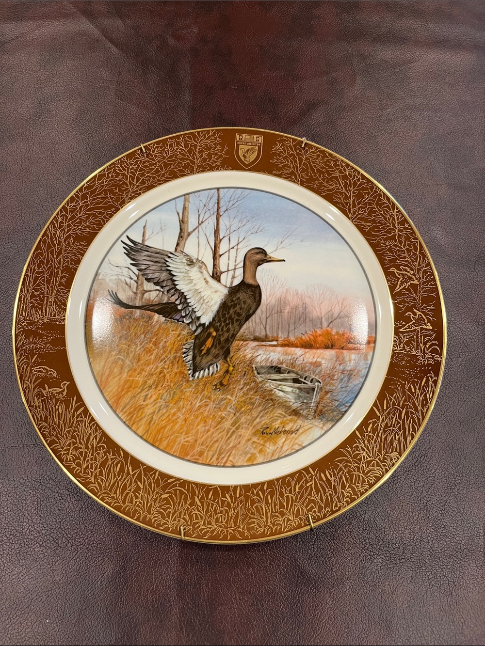 Ducks Unlimited Charger Plate in Brown and Gold